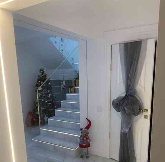 Дом, 277 м2, 6 соток, 3 эт. Истра