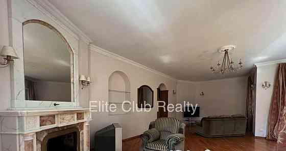 Дом, 390 м2, 30 соток, 3 эт. Рощино