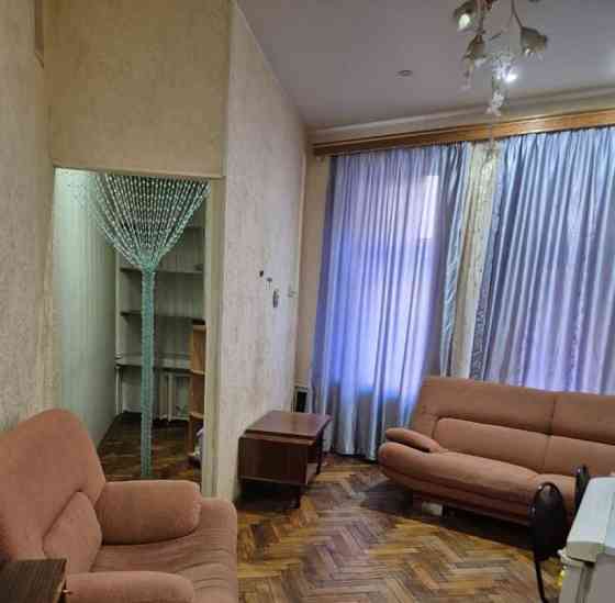 Комната, 140 м2, 4/8 эт. Санкт-Петербург