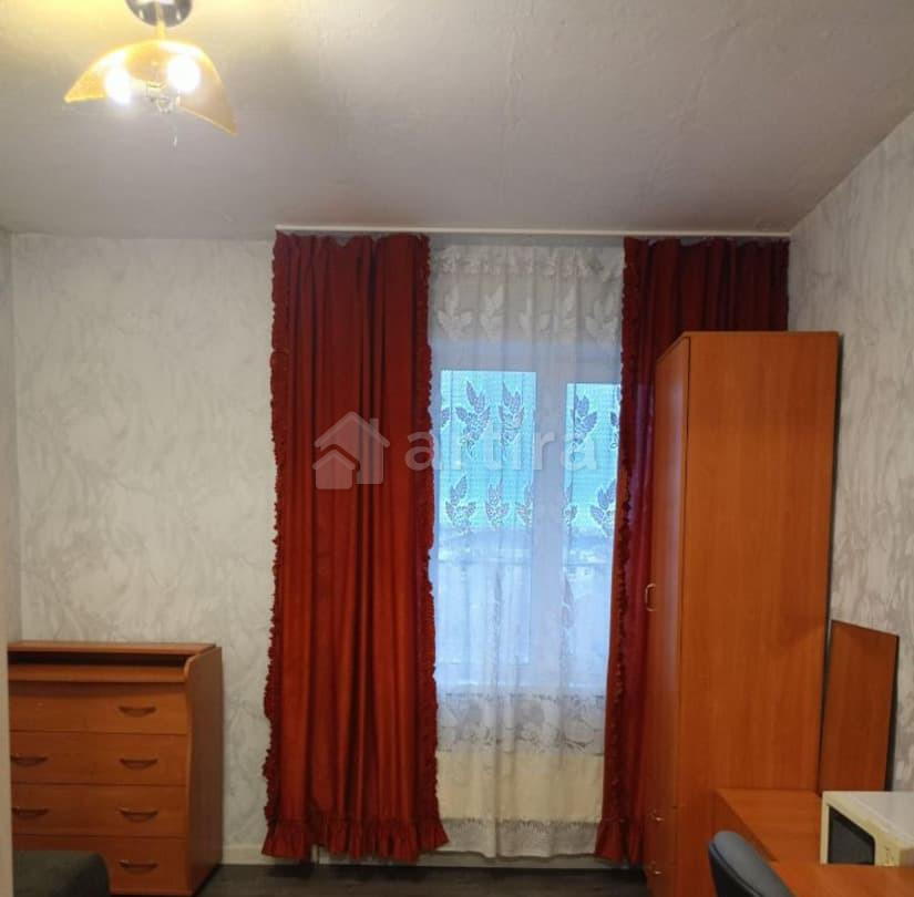 Комната, 10 м2, 7/9 эт. Иркутск - изображение 1
