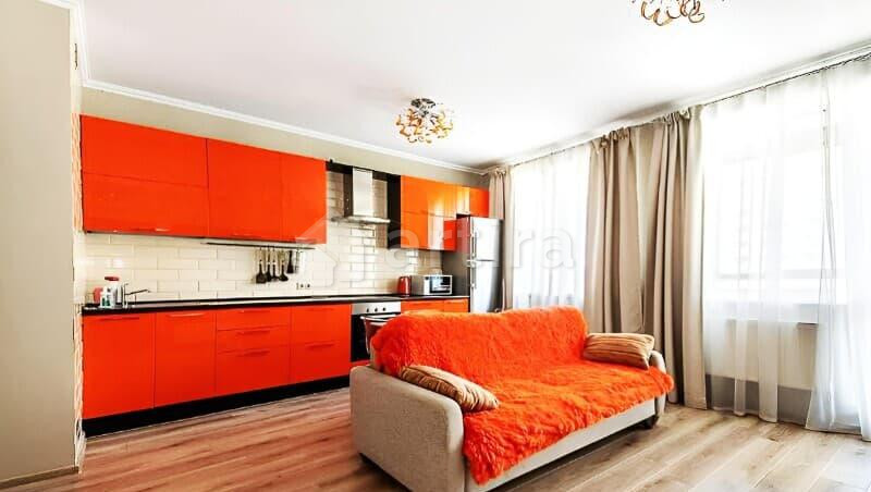 2-комн. квартира, 65 м2, 8/18 эт. Самара - изображение 1