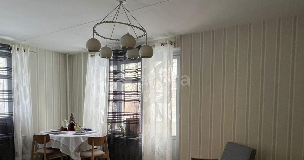 Комната, 18.2 м2, 2/5 эт. Москва - изображение 1