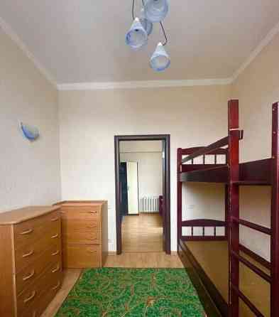 Комната, 53 м2, 5/5 эт. Москва