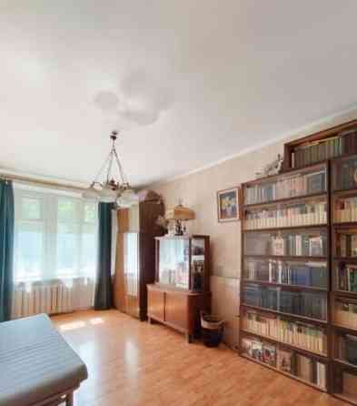 3-комн. квартира, 72.2 м2, 1/5 эт. Москва