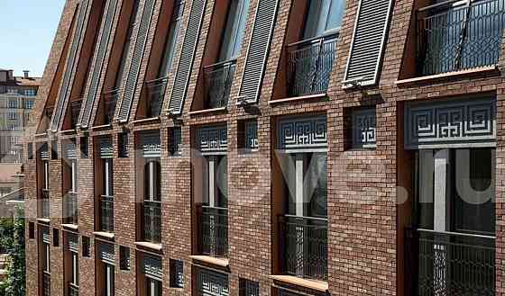 6-комн. апарт-ы, 230 м2, 5/5 эт. Москва