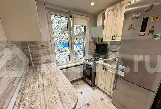 1-комн. квартира, 28 м2, 1/5 эт. Москва