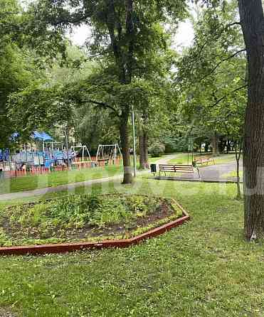 Комната, 19 м2, 1/6 эт. Москва