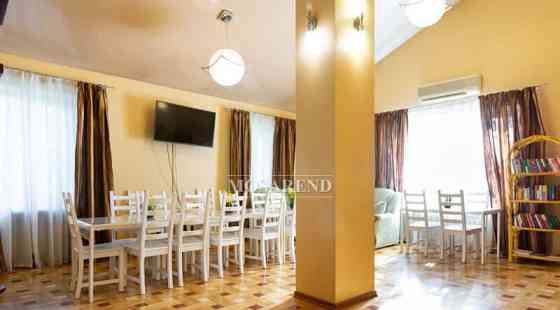 Дом, 400 м2 Москва