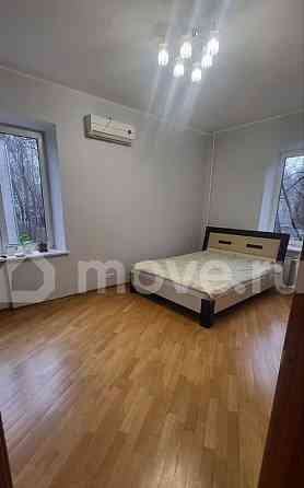 3-комн. квартира, 72 м2, 2/5 эт. Москва