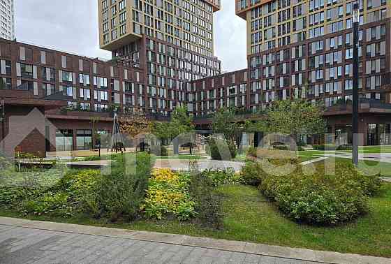 Студия, 137 м2, 2/28 эт. Москва