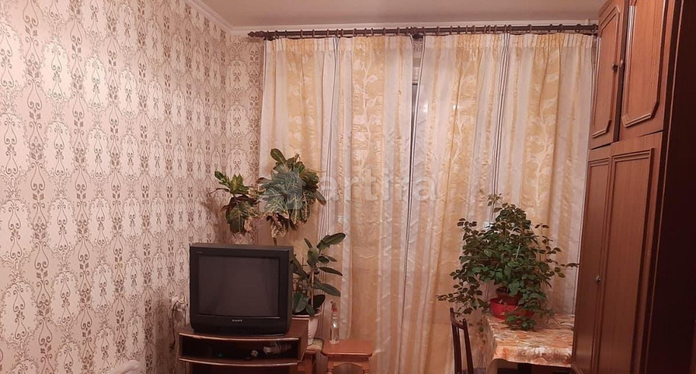 Комната, 13 м2, 8/12 эт. Москва - изображение 1