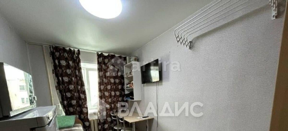 Комната, 9.8 м2, 4/4 эт. Владимир - изображение 1