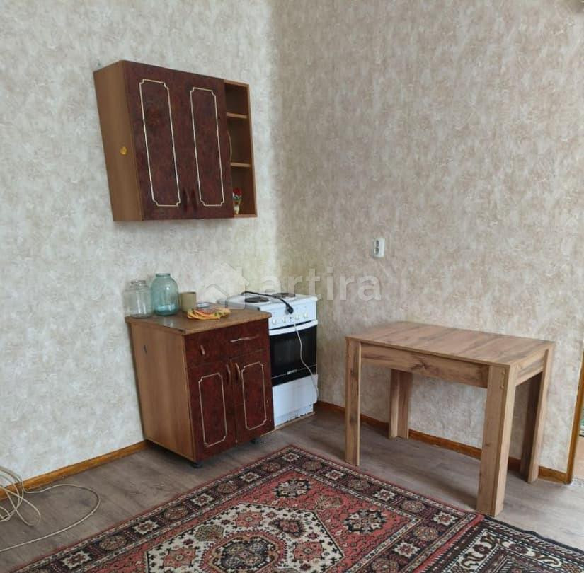 Комната, 30 м2, 1/2 эт. Осинники - изображение 2