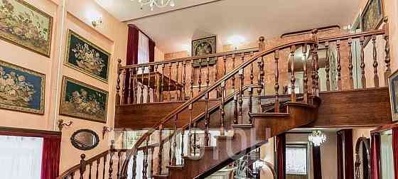 Коттедж, 300 м2, 14 соток, 2 эт. Санкт-Петербург