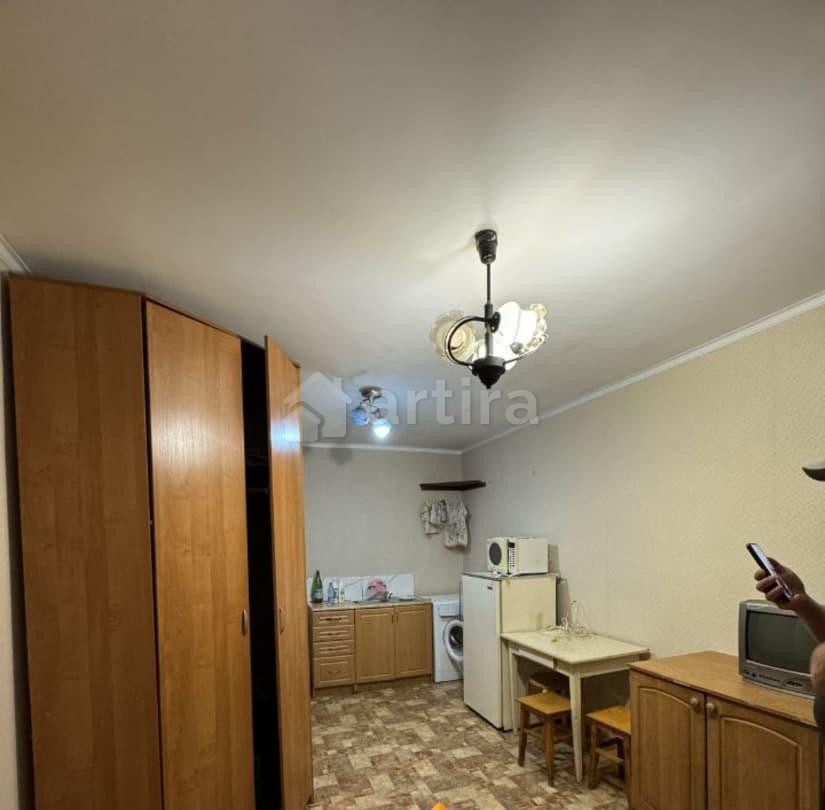 Комната, 17 м2, 1/5 эт. Казань - изображение 1