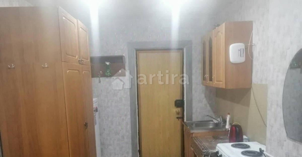 Комната, 10.5 м2, 4/6 эт. Иркутск - изображение 1