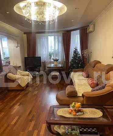 4-комн. квартира, 97.6 м2, 7/8 эт. Москва