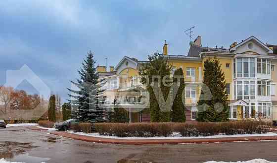 6-комн. квартира, 235 м2, 1/3 эт. Москва