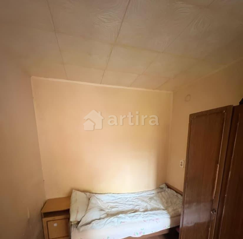 Комната, 65 м2, 3/5 эт. Красноярск - изображение 1