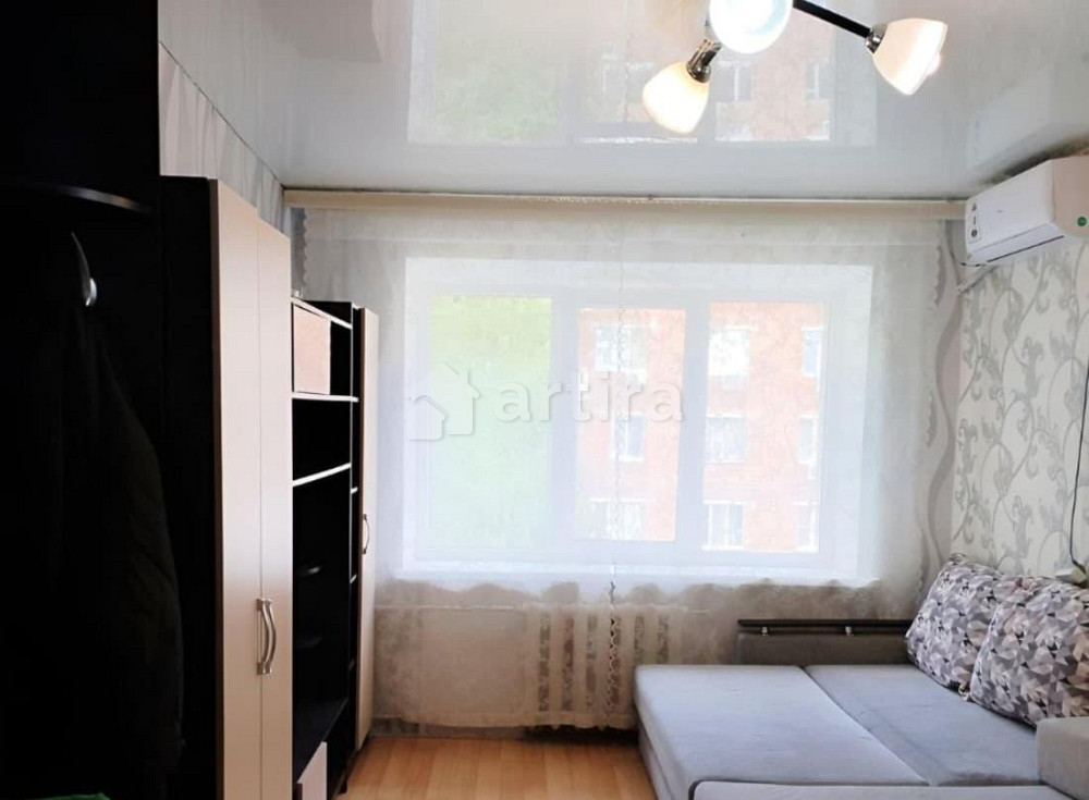 Комната, 18 м2, 5/5 эт. Ростов-на-Дону - изображение 1