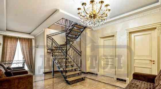 Коттедж, 1000 м2 Щёлково