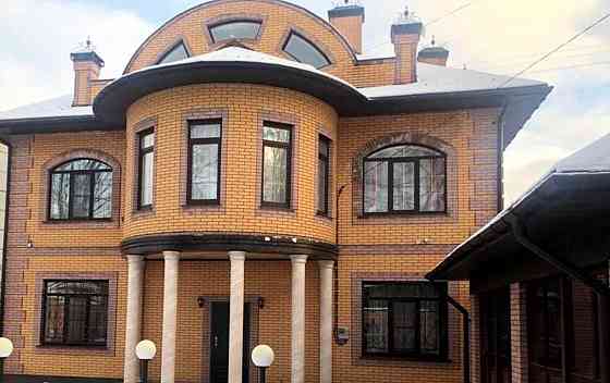 Дом, 370 м2, 12 соток, 3 эт. Александров