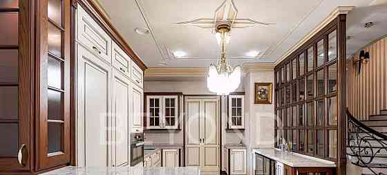 Дом, 1256.7 м2, 1 сотка, 4 эт. Санкт-Петербург