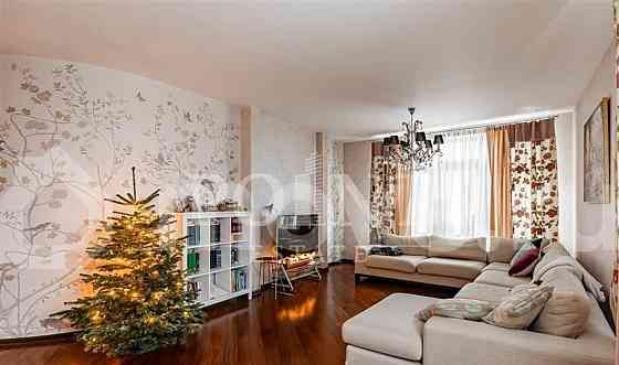 4-комн. квартира, 190 м2, 21/22 эт. Москва