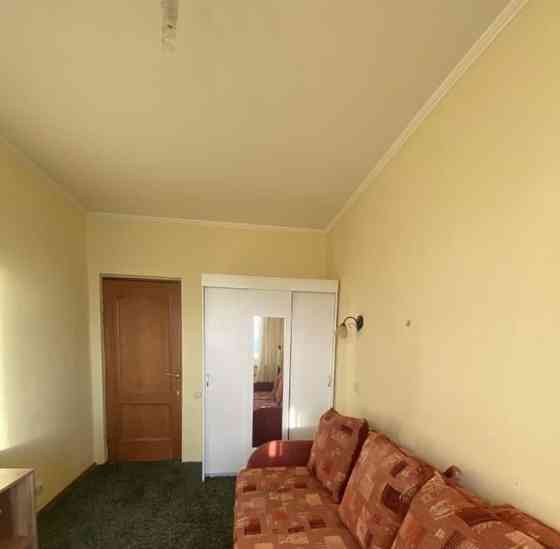 Комната, 10 м2, 12/12 эт. Москва