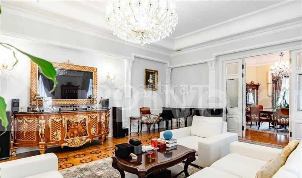 4-комн. квартира, 240 м2, 2/7 эт. Москва - изображение 1