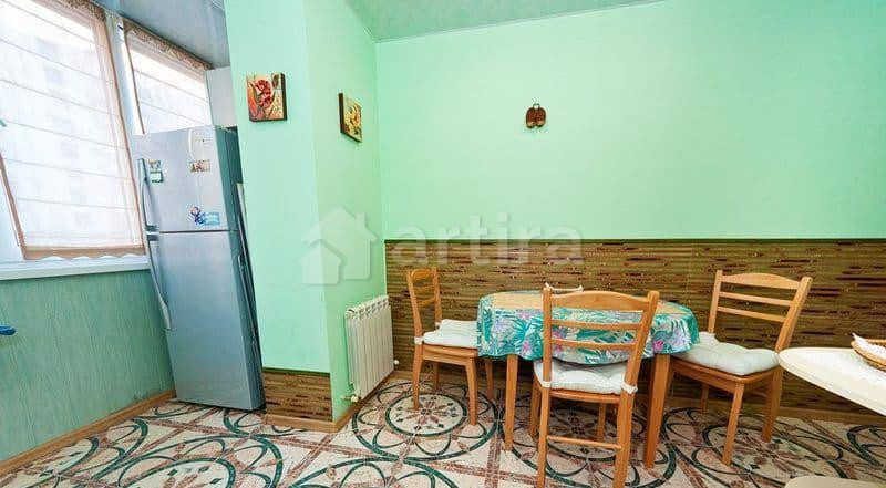 2-комн. квартира, 63 м2, 1/6 эт. Феодосия - изображение 8