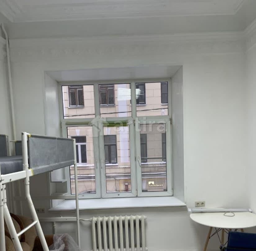 Комната, 15 м2, 2/4 эт. Москва - изображение 1