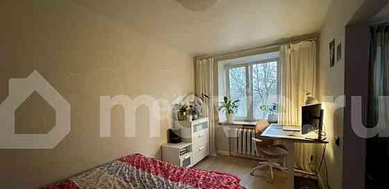 2-комн. квартира, 45 м2, 3/9 эт. Москва