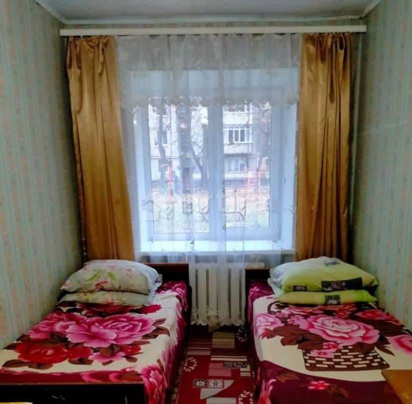 Комната, 12 м2, 1/4 эт. Йошкар-Ола - изображение 1