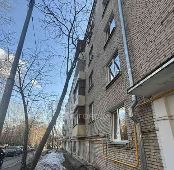 Комната, 38.2 м2, 5/5 эт. Москва