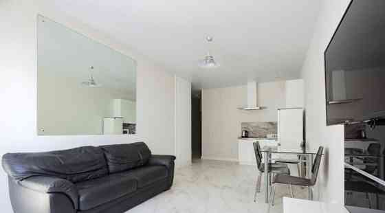 1-комн. квартира, 42 м2, 10/17 эт. Красноярск