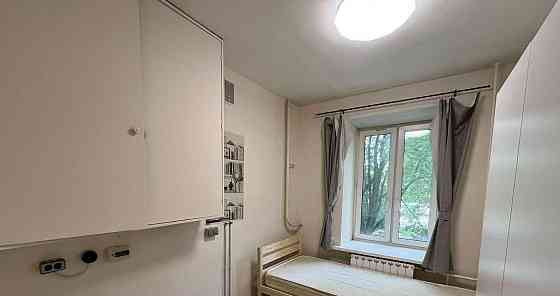 Комната, 12 м2, 2/8 эт. Москва