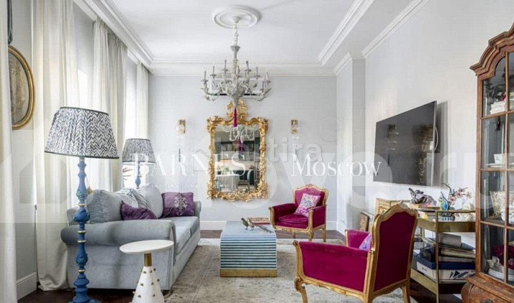 5-комн. квартира, 141.2 м2, 2/5 эт. Москва - изображение 1