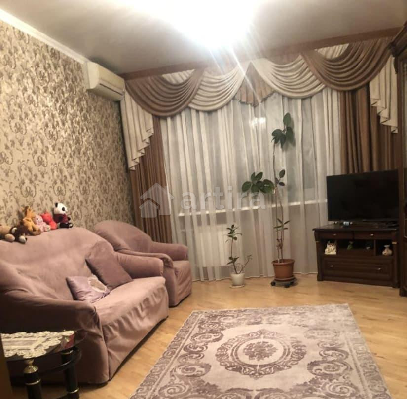 Комната, 19 м2, 7/10 эт. Ростов-на-Дону - изображение 1