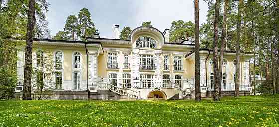 Коттедж, 1250 м2, 0.7 га Москва