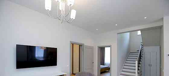 Таунхаус, 180 м2, 8 соток, 2 эт. Красногорск