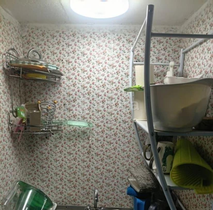 Комната, 9 м2, 3/4 эт. Иркутск - изображение 1