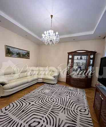 3-комн. квартира, 100 м2, 5/6 эт. Москва