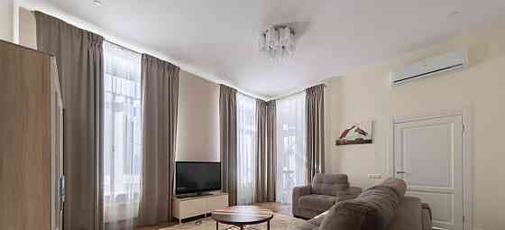 Дом, 101.6 м2, 6 соток, 1 эт. Москва