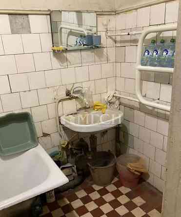 Комната, 15.7 м2, 3/5 эт. Москва