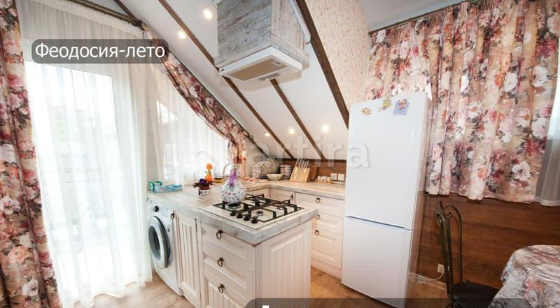 2-комн. квартира, 36 м2, 2/2 эт. Феодосия - изображение 2