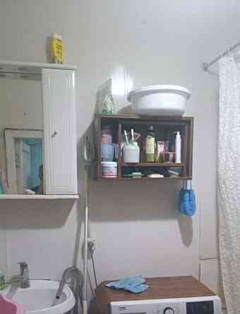 Комната, 90 м2, 3/5 эт. Москва