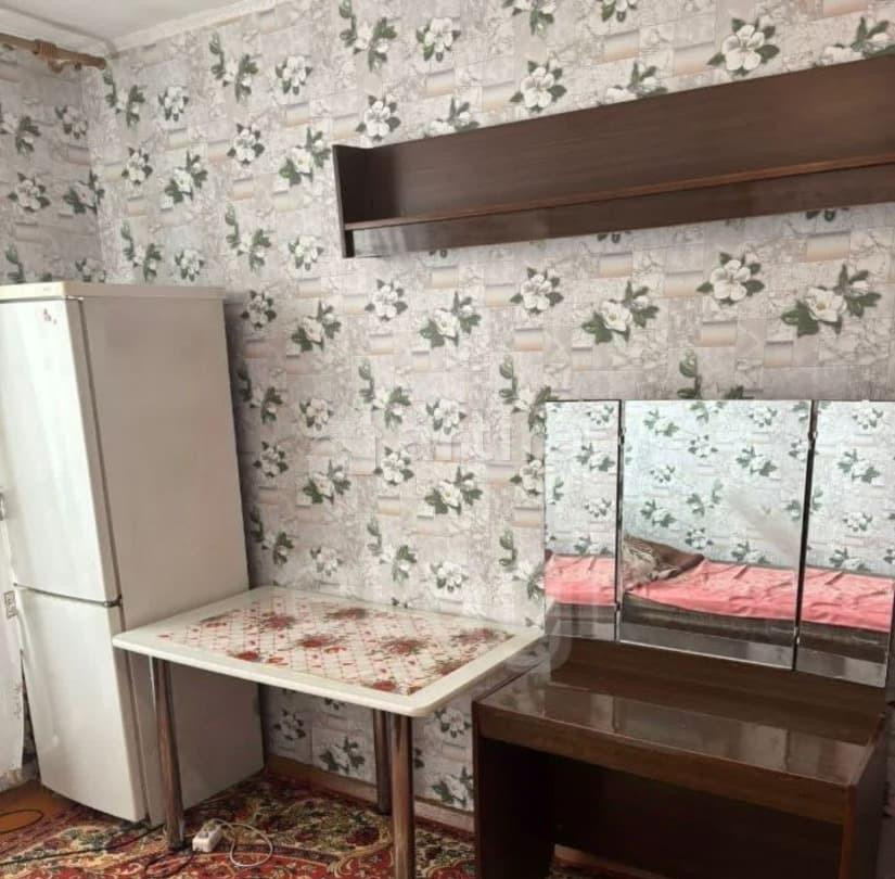 Комната, 66 м2, 3/9 эт. Красноярск - изображение 1