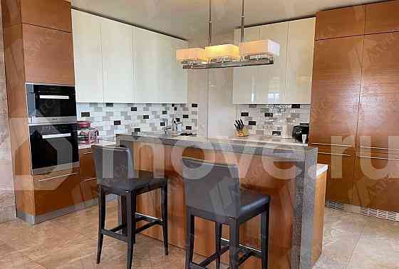 6-комн. квартира, 367 м2, 22/22 эт. Москва