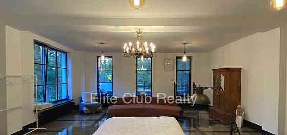 Коттедж, 1496.1 м2, 1.1 га, 2 эт. Рощино